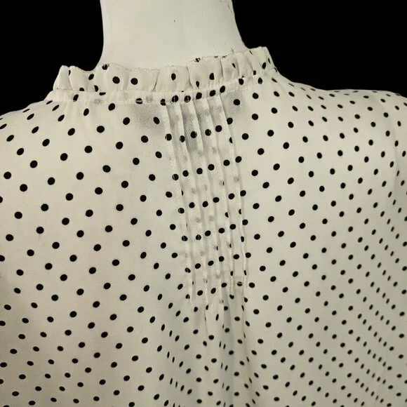 Jasmine & Juliana Long Slv White Black Polka Dot Blouse Sz L 1/2 Btn Ruffle Neck - Picture 7 of 9